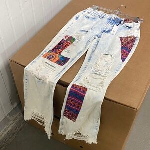 Rue21 White Distressed Patchwork Jeans